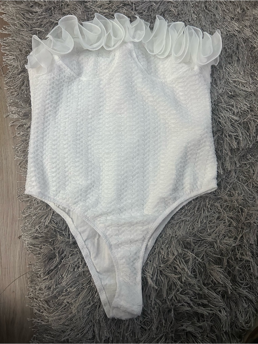 SHEIN White Ruffle-Trim Girls One-Piece Bodysuit